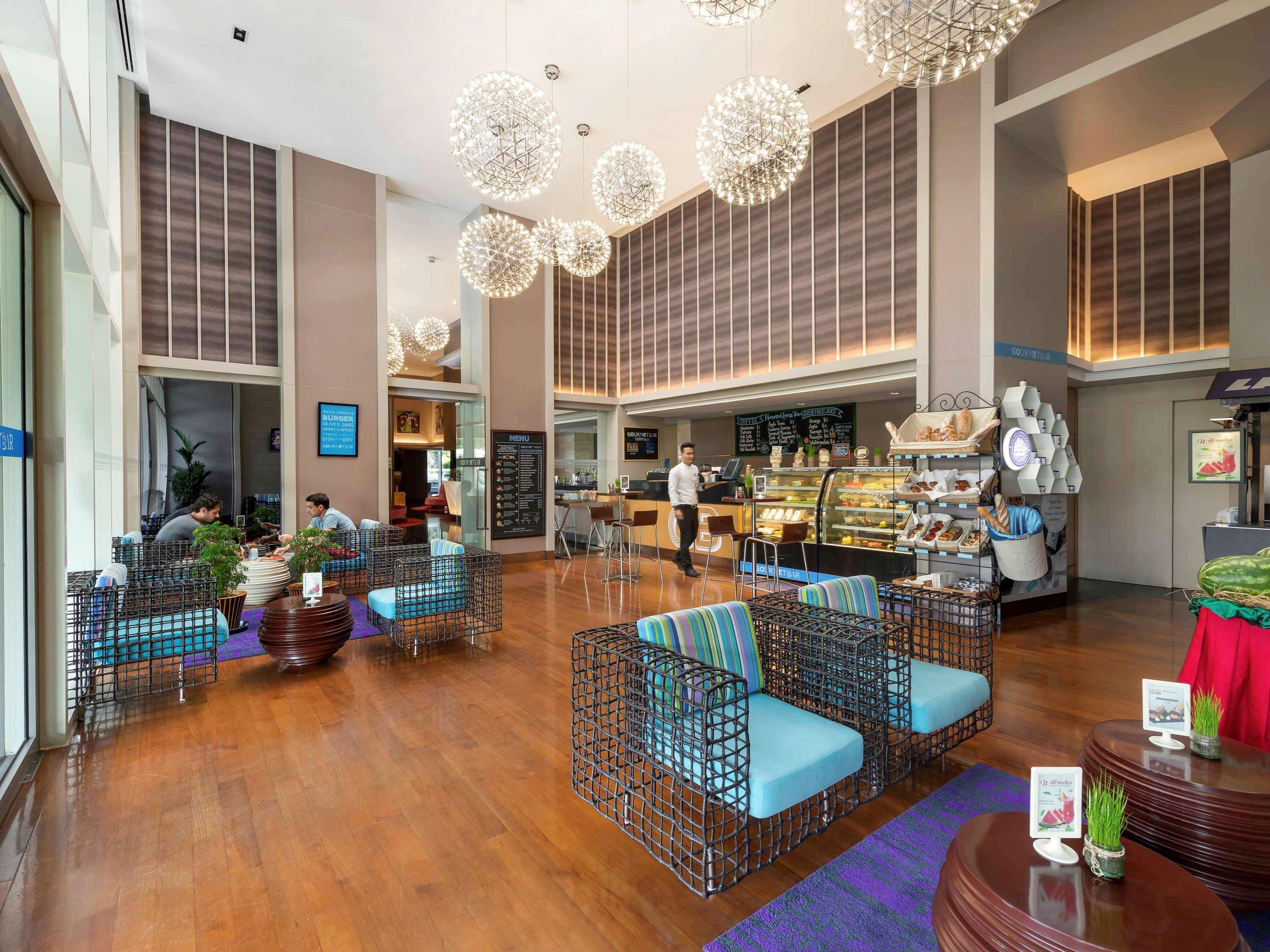 Novotel Yangon Max Εξωτερικό φωτογραφία