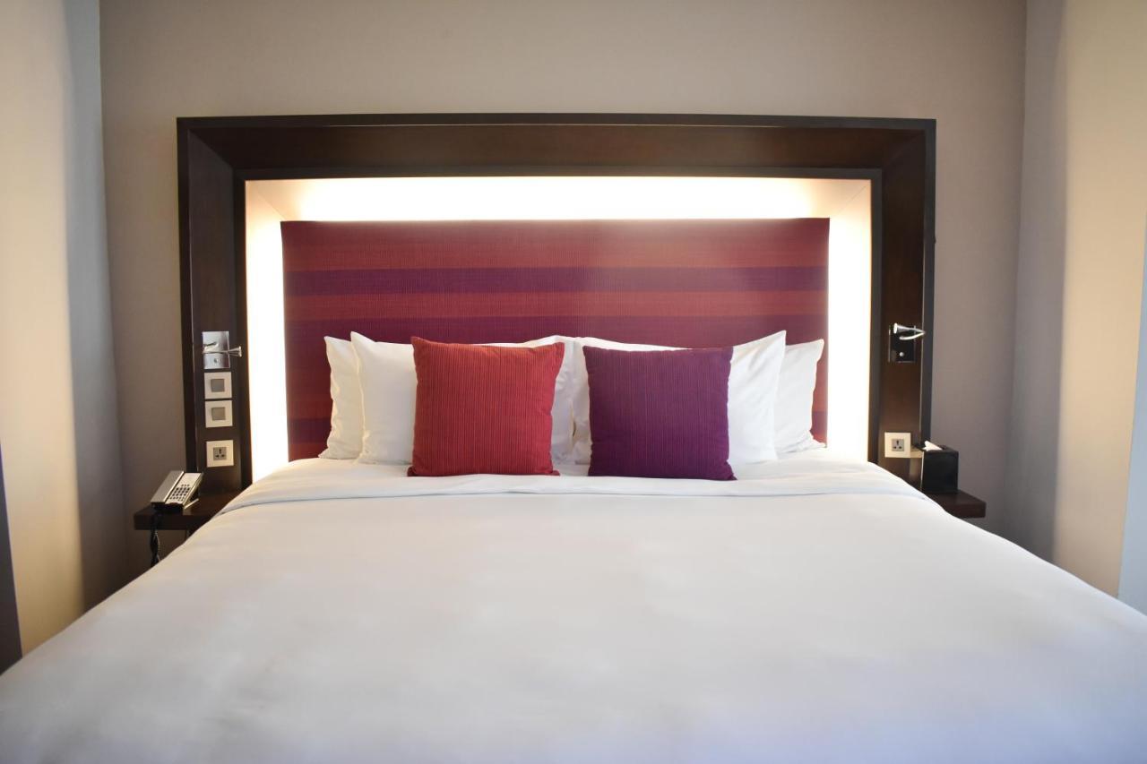 Novotel Yangon Max Εξωτερικό φωτογραφία