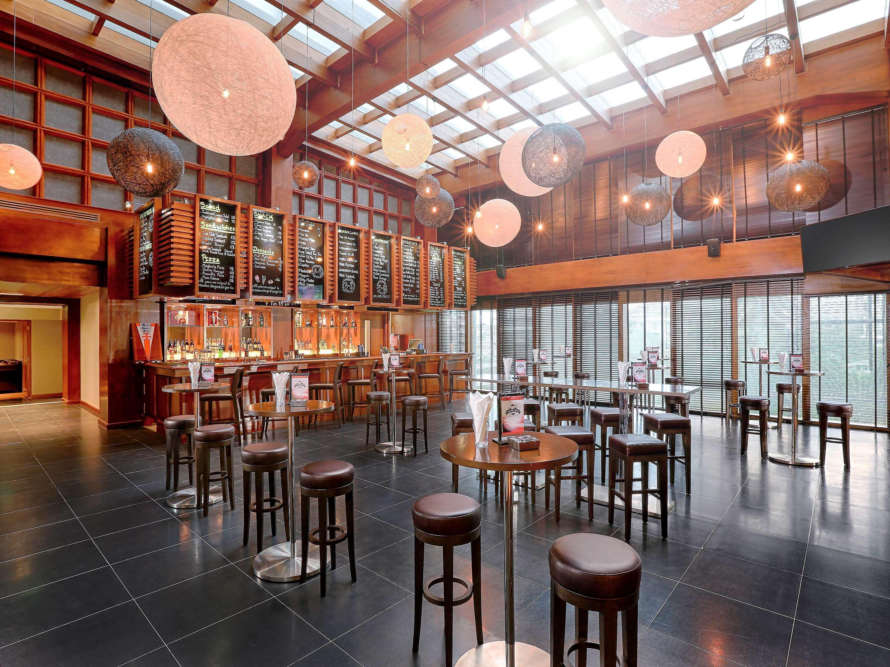 Novotel Yangon Max Εξωτερικό φωτογραφία