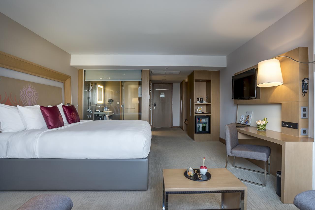 Novotel Yangon Max Εξωτερικό φωτογραφία