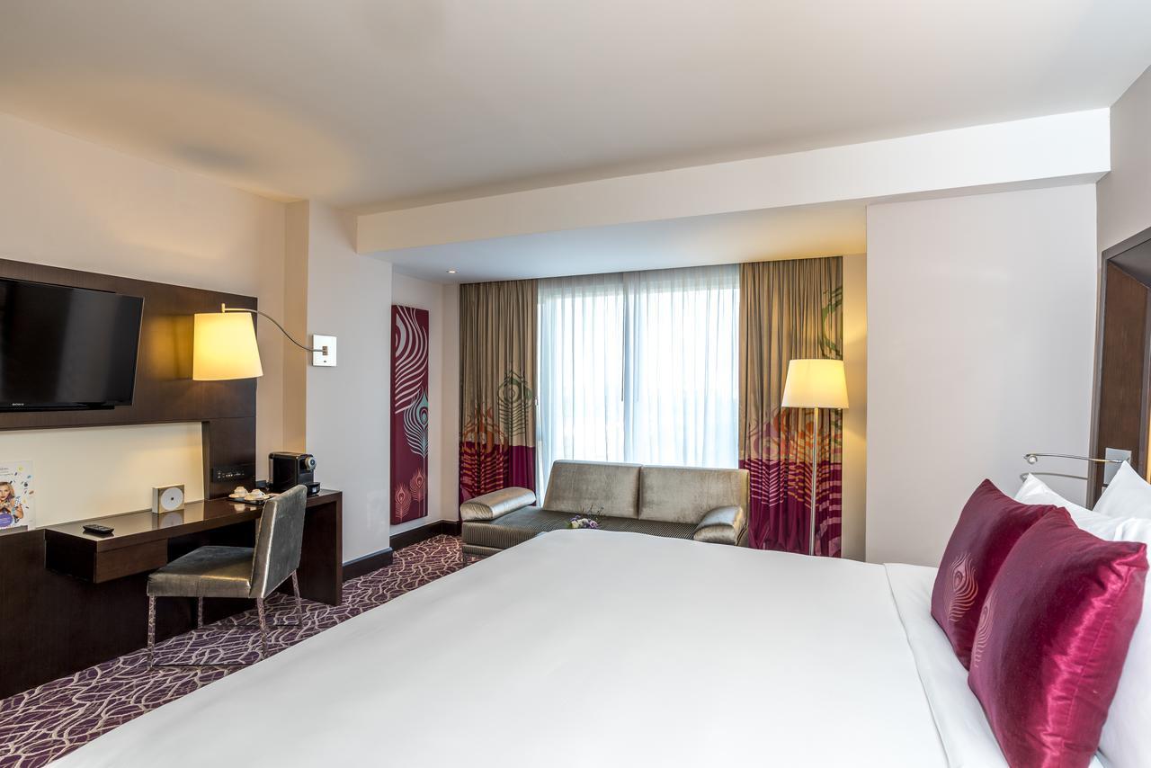 Novotel Yangon Max Εξωτερικό φωτογραφία