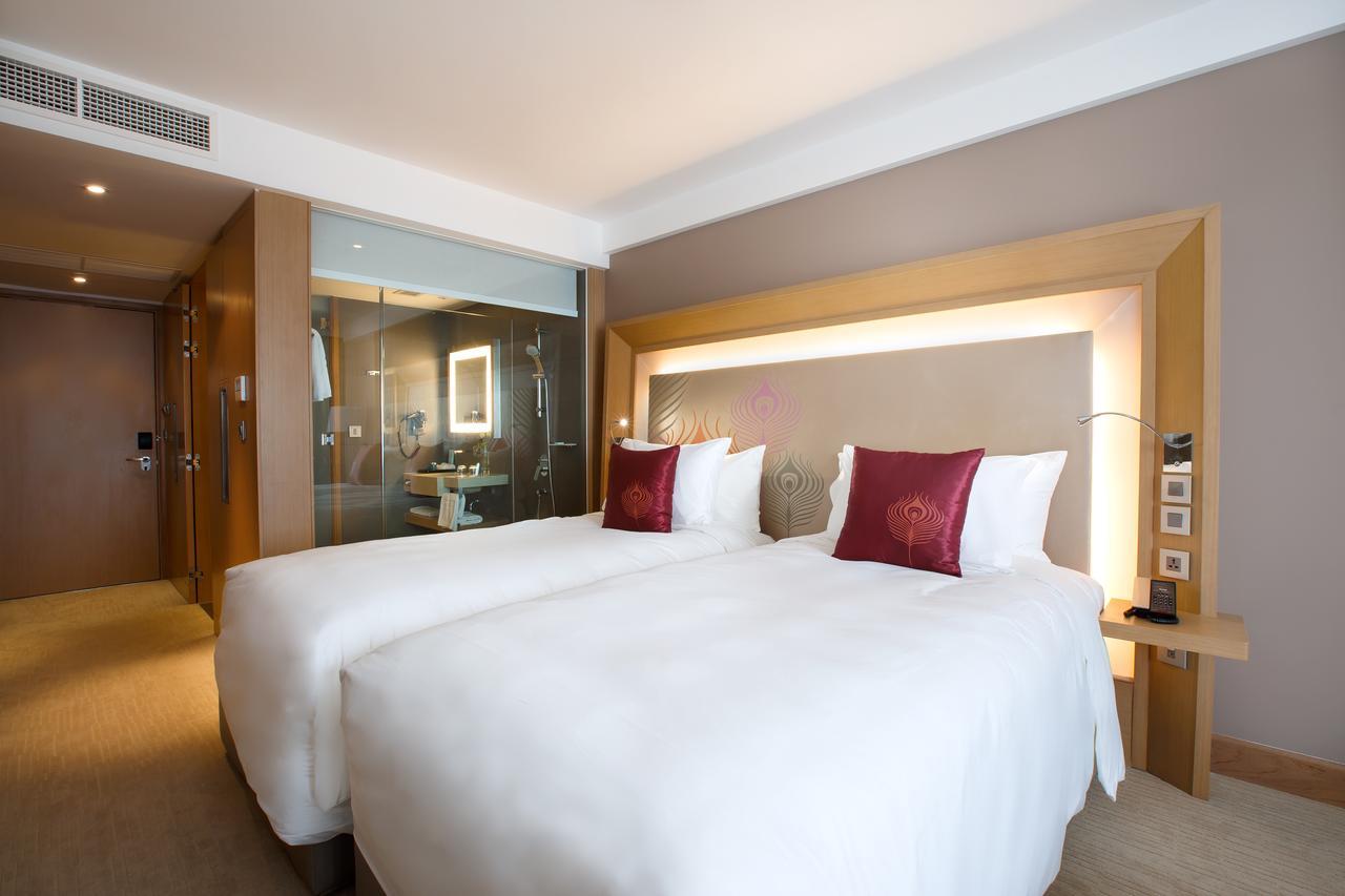 Novotel Yangon Max Εξωτερικό φωτογραφία