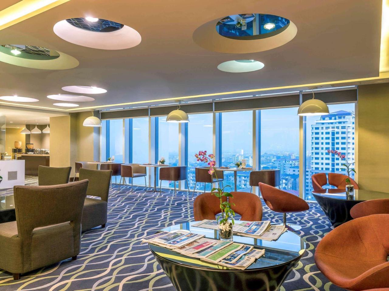 Novotel Yangon Max Εξωτερικό φωτογραφία