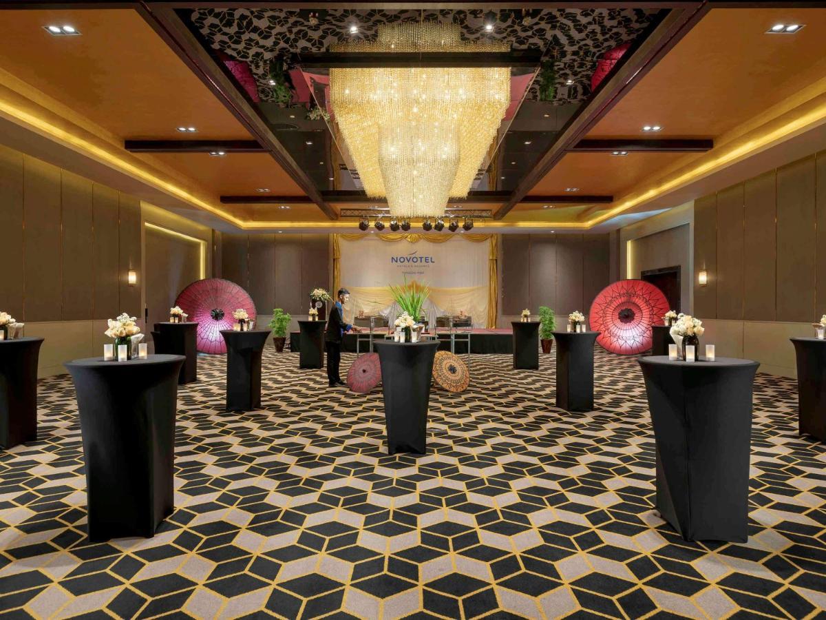 Novotel Yangon Max Εξωτερικό φωτογραφία